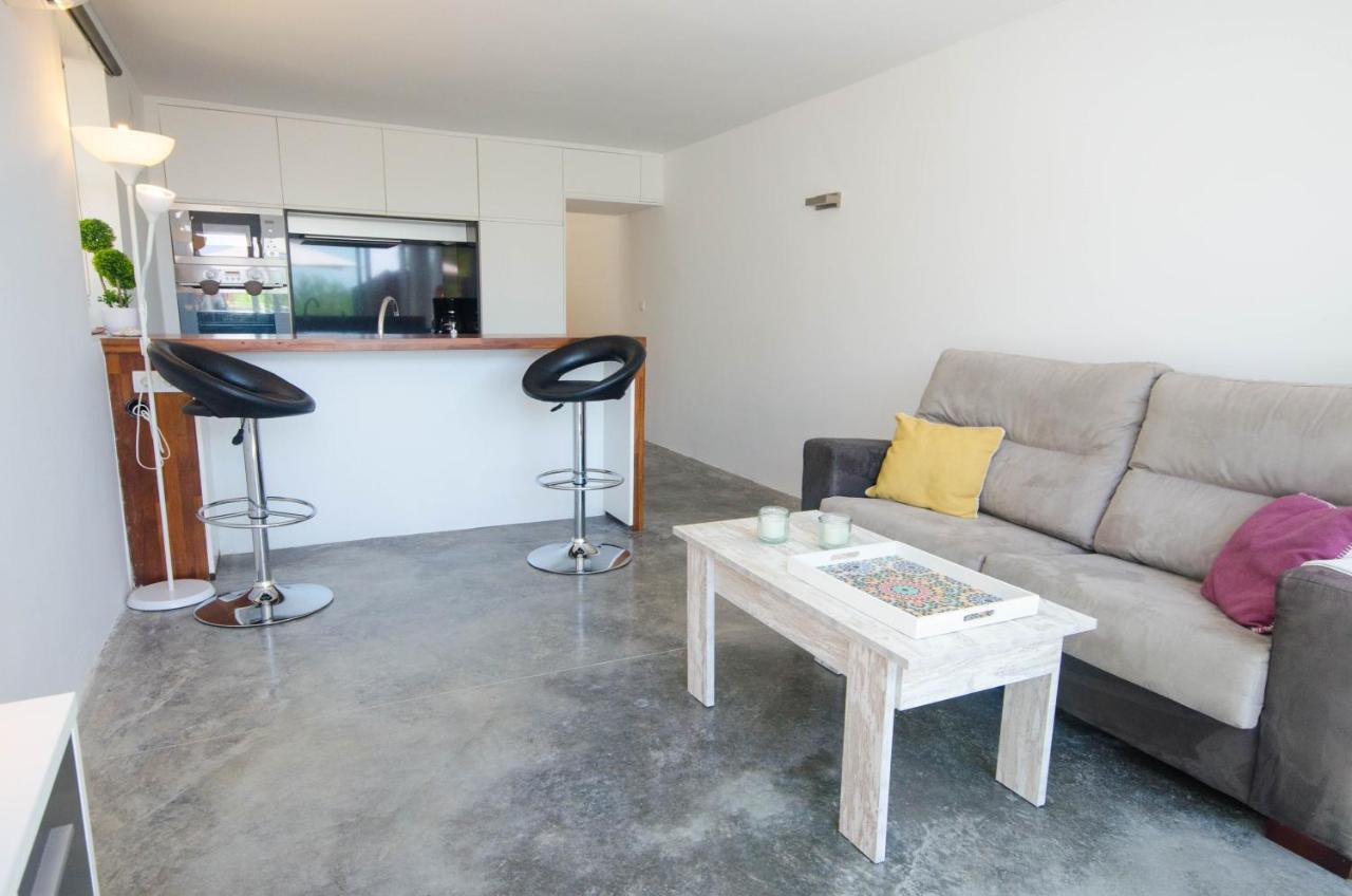 Apartment Seghers- Seaside Charm By The Beach Estepona Exterior photo
